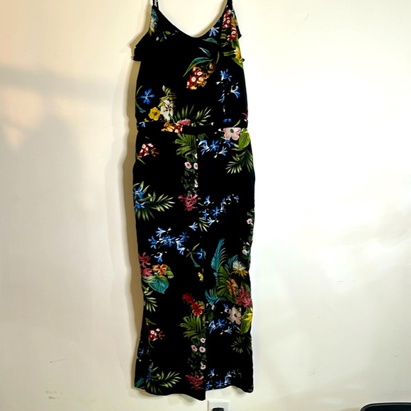 Women’s Dex Floral Romper, Size Small. - Picture 1 of 4